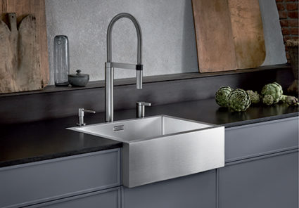 BLANCO CRONOS XL 6-IF kjøkkenvask i minimalistisk landstil. Front i børstet rustfritt stål.
